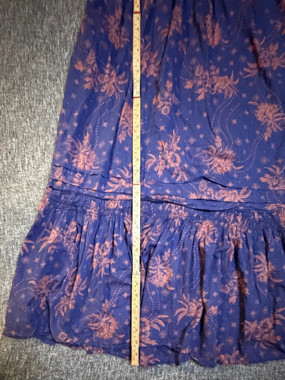 💙Free People Deep Blue Floral Maxi Dress with Rust Accents. Gently worn, size M